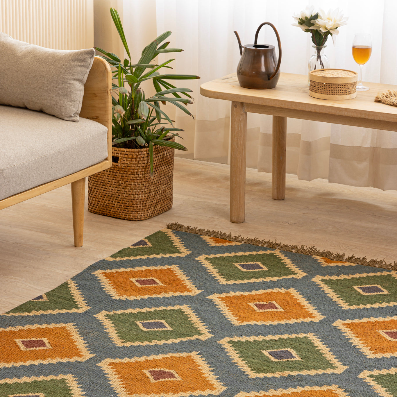 Handwoven Geometric Wool-Jute Area Rug - Bohemian Charm in Earth Tones