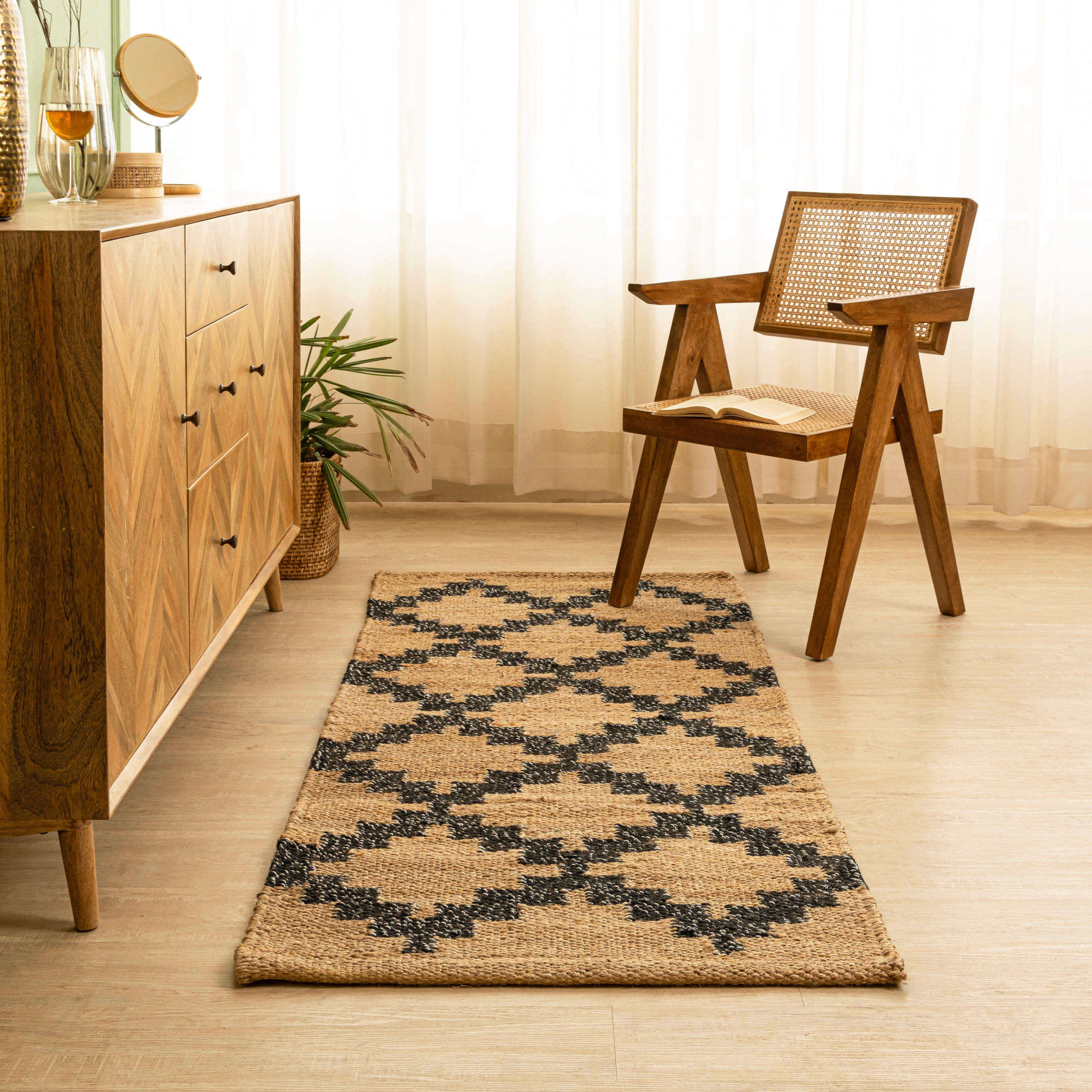 Handwoven Geometric Pattern Hemp Runner Rug - Natural Elegance