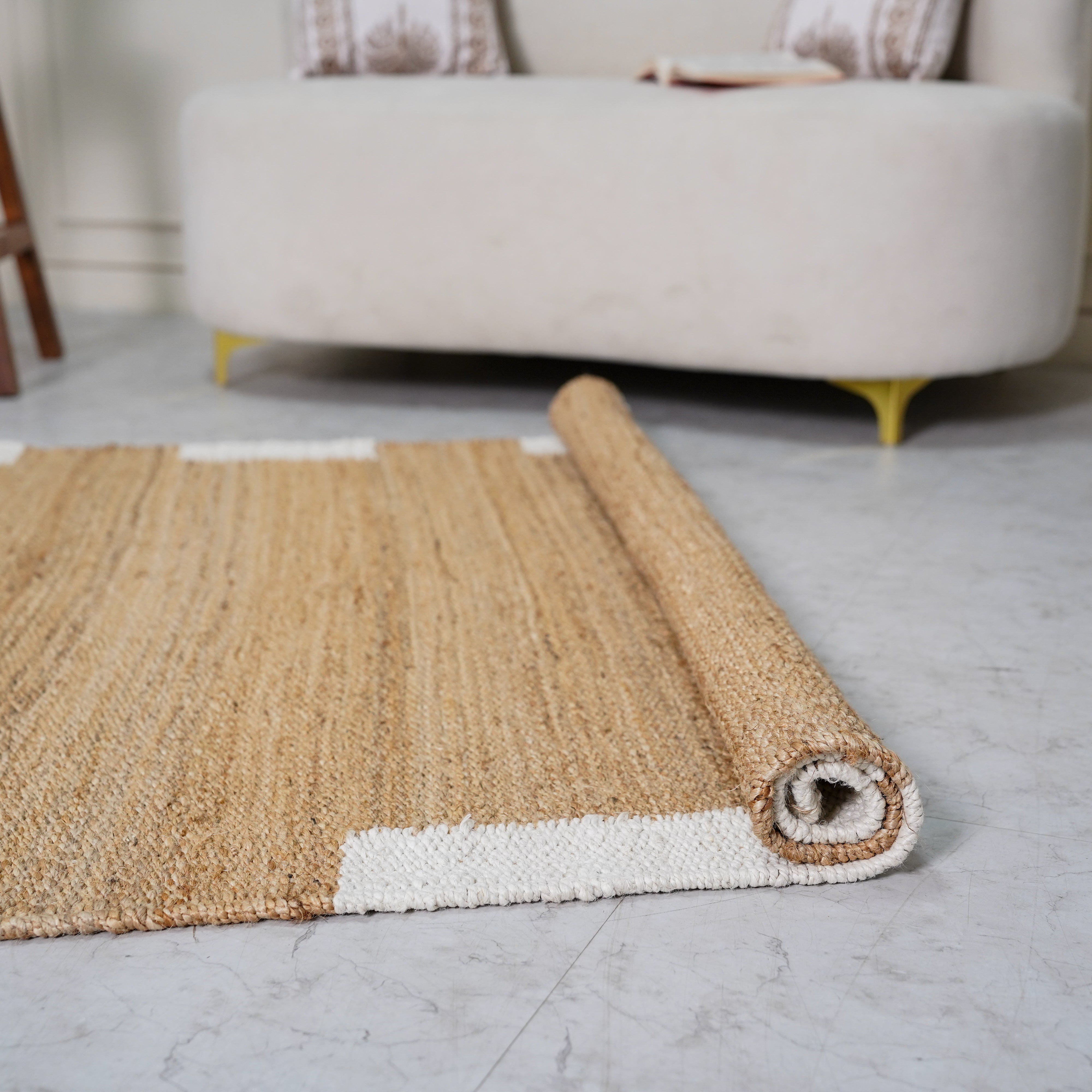 Handcrafted Natural Hemp Rug with Ivory Border - Rustic Elegance for Any Space