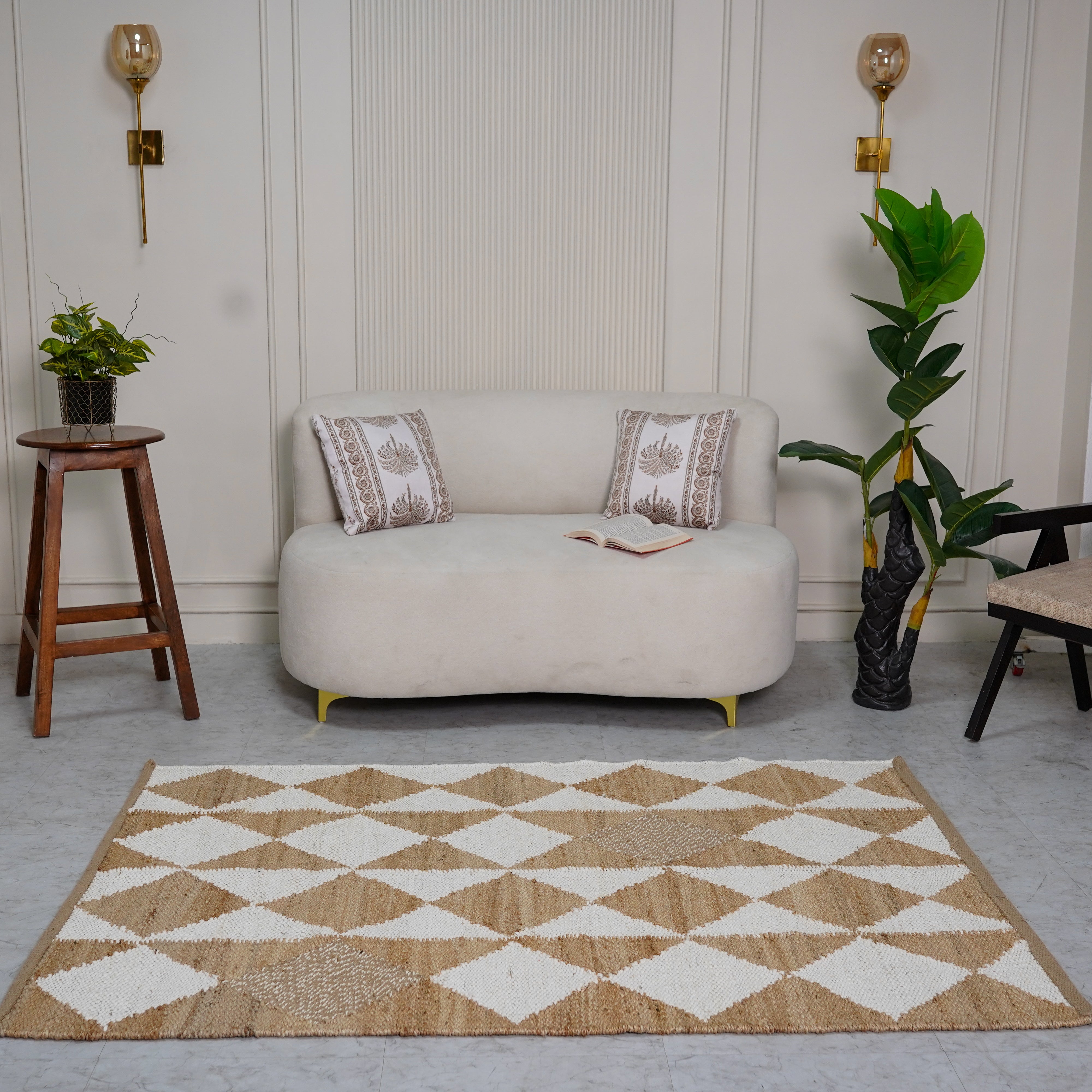 Geometric Handwoven Hemp Rug - Natural & White Diamond Pattern Flatweave