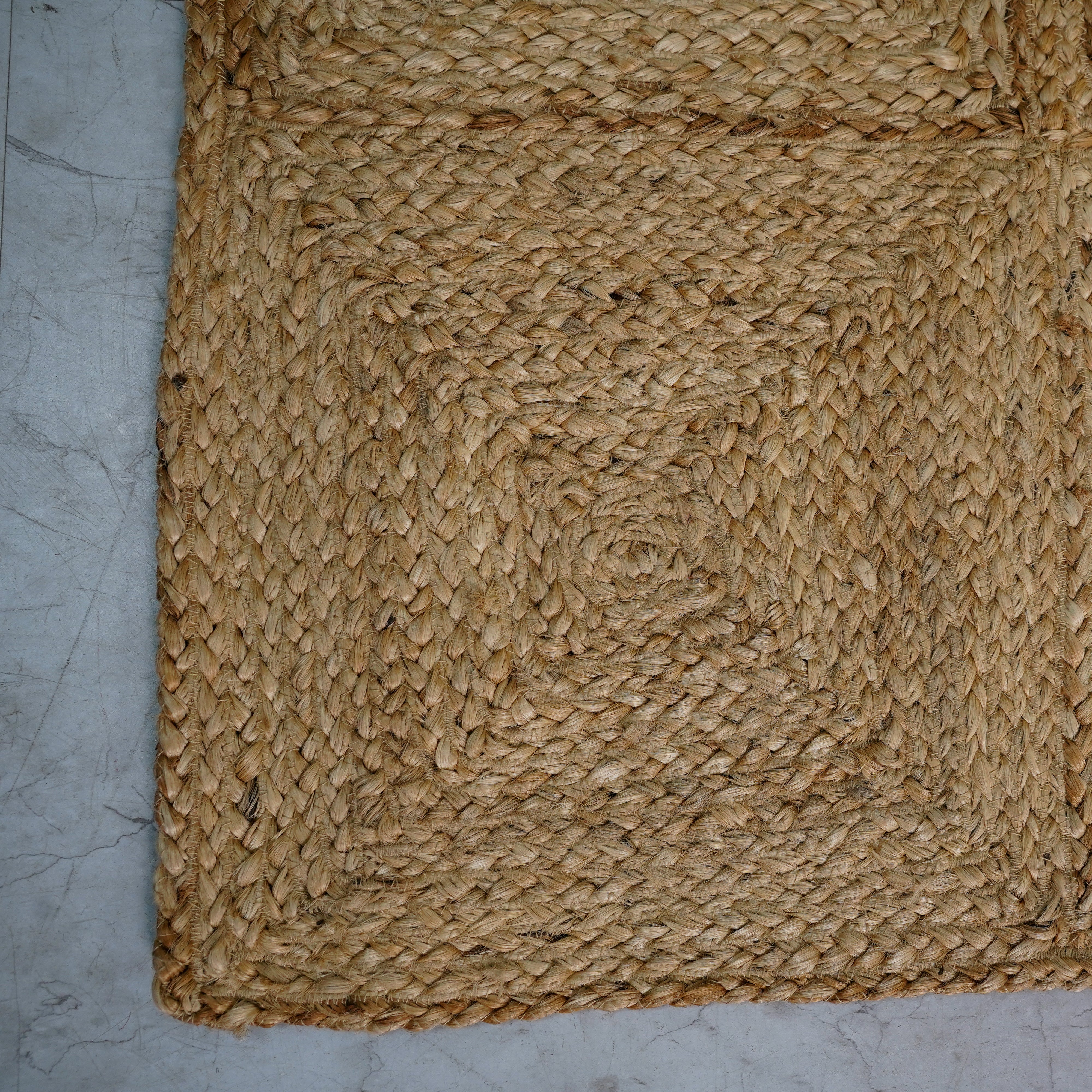 Handwoven Hemp Rug with Geometric Pattern – 100% Natural Fiber Rug