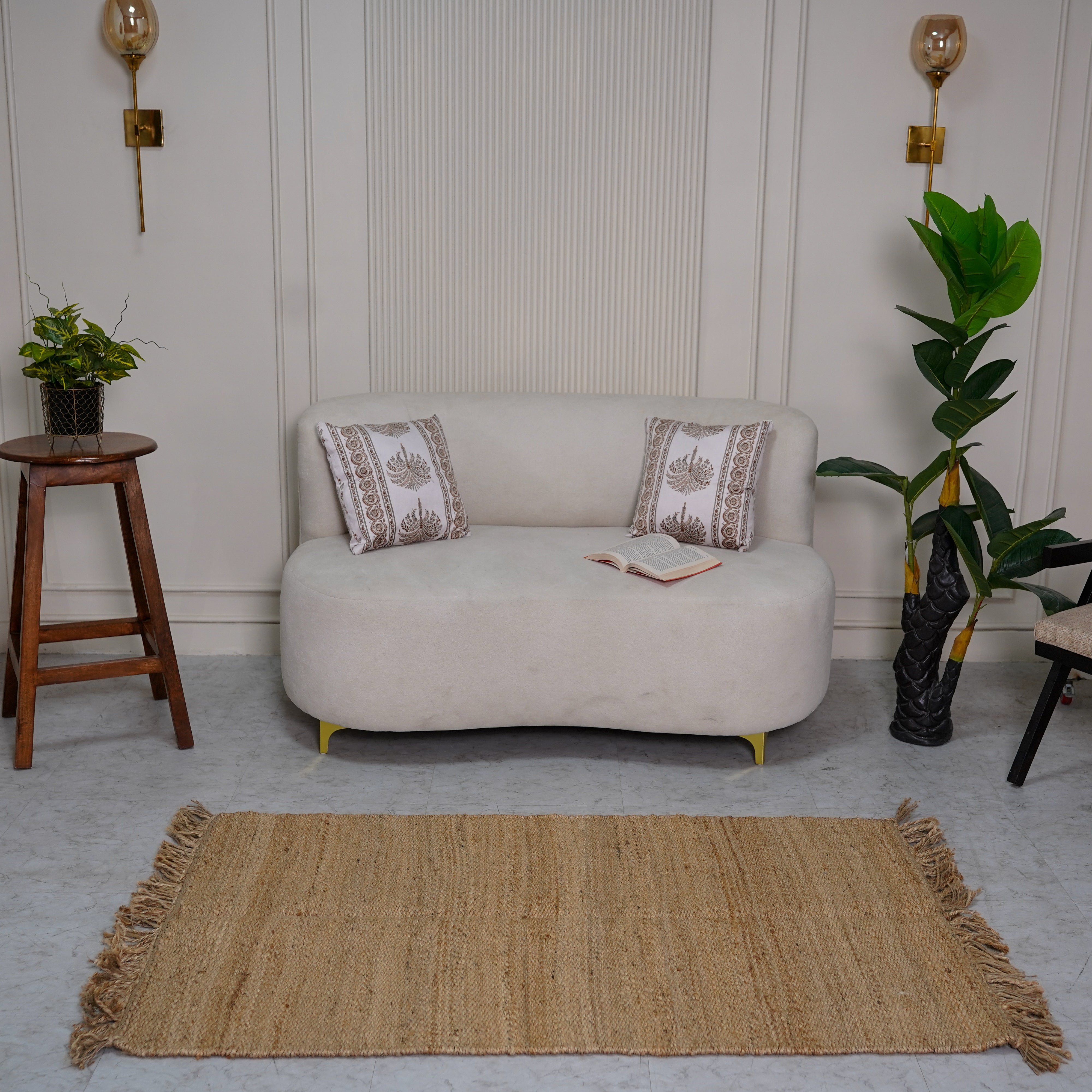 Natural Hemp Handcrafted Flatweave Rug with Fringes - Organic Boho Charm