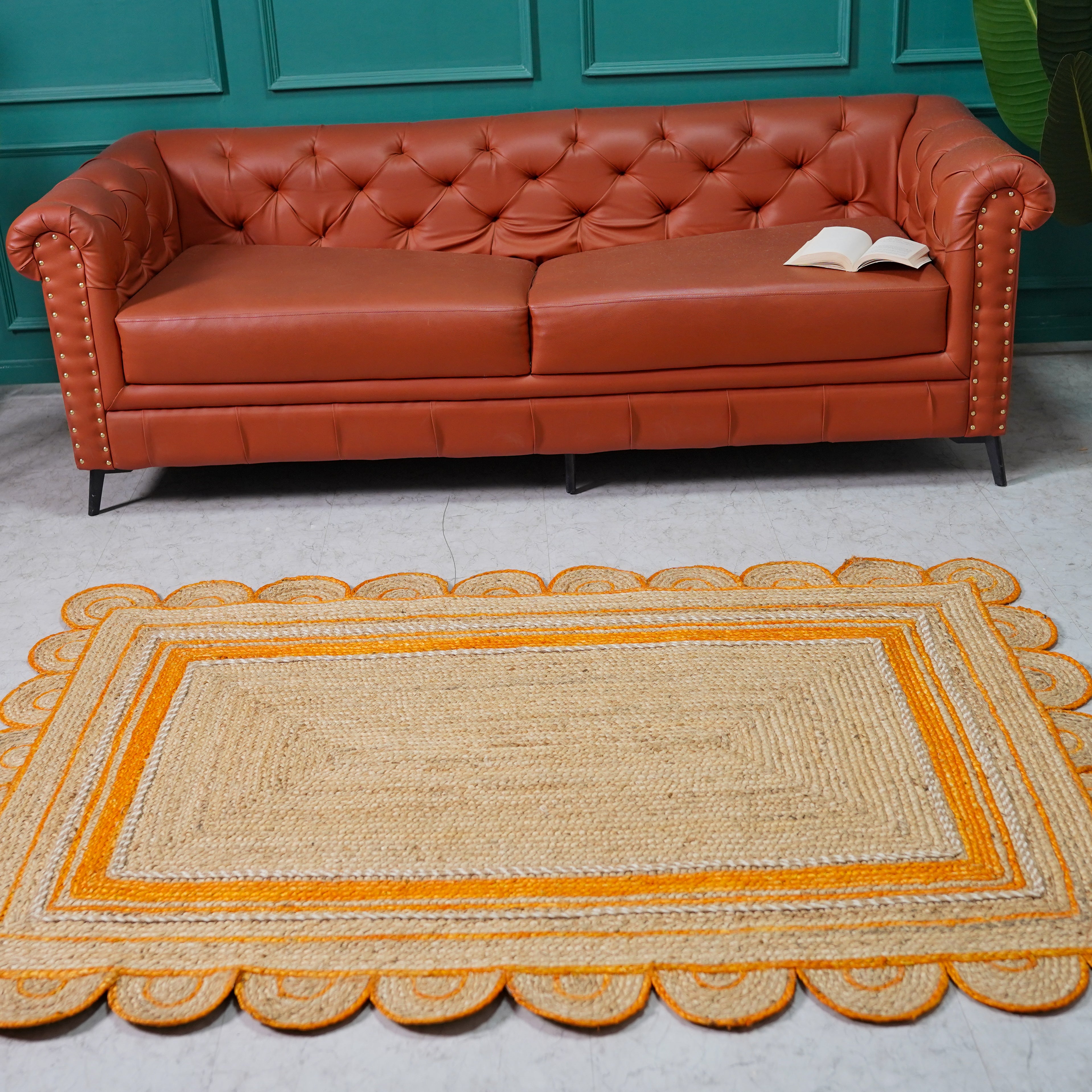 Handcrafted Scalloped Hemp Rug with Vibrant Orange Trim – Natural Elegance