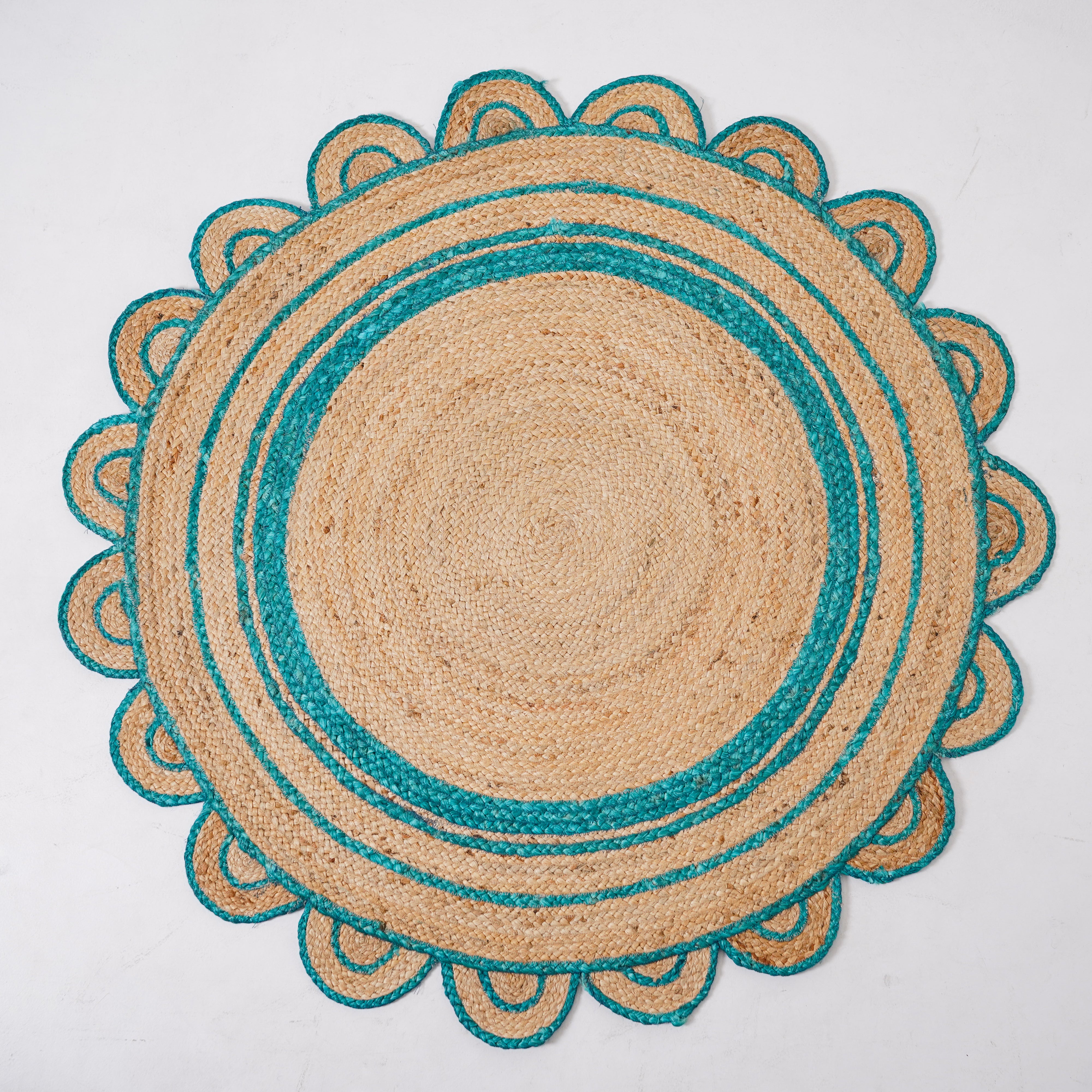 Handcrafted Scalloped Round Jute Rug with Teal Accents – Natural Charm for Any Space