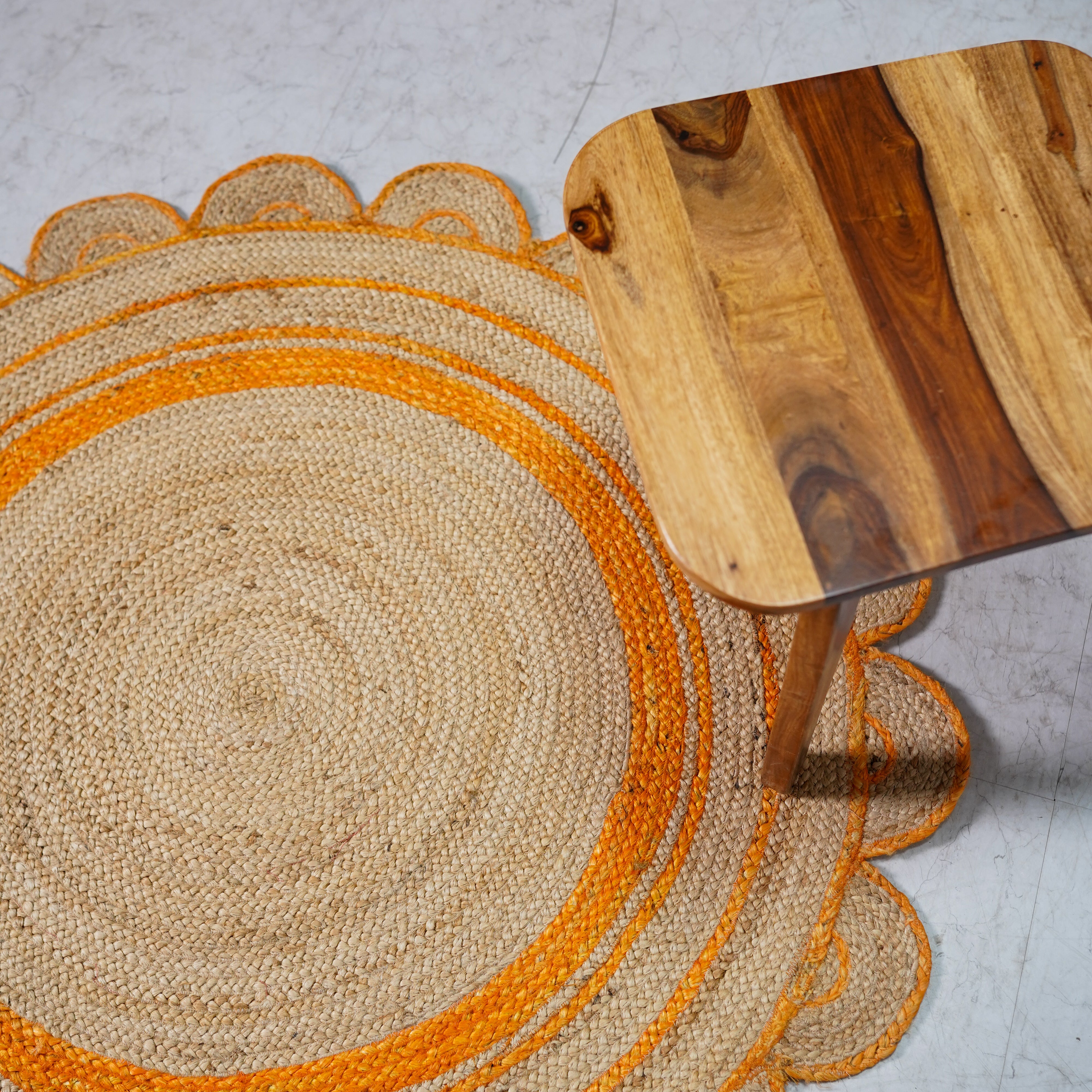 Hand-Braided Scalloped Round Hemp Area Rug with Warm Orange Accent | Natural Fiber Boho Rug